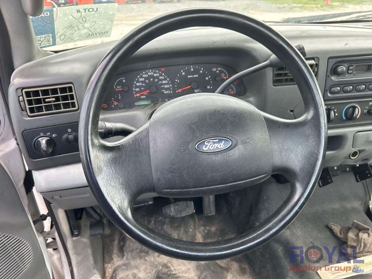 2004-ford-f250-image-12