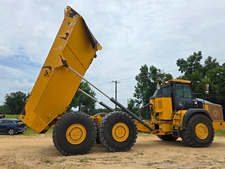 2018-deere-460e-image-33
