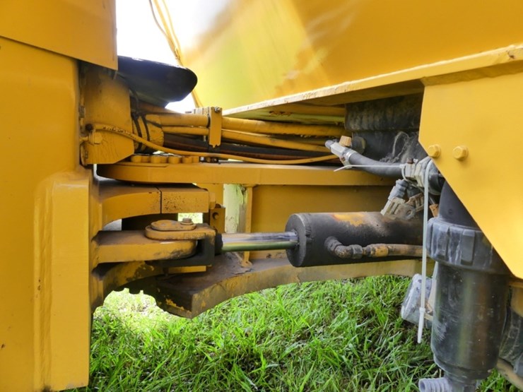 caterpillar-cb54xw-image-7