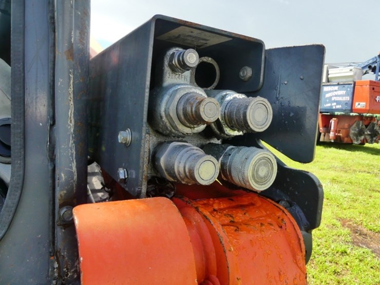 kubota-svl97-2-image-9