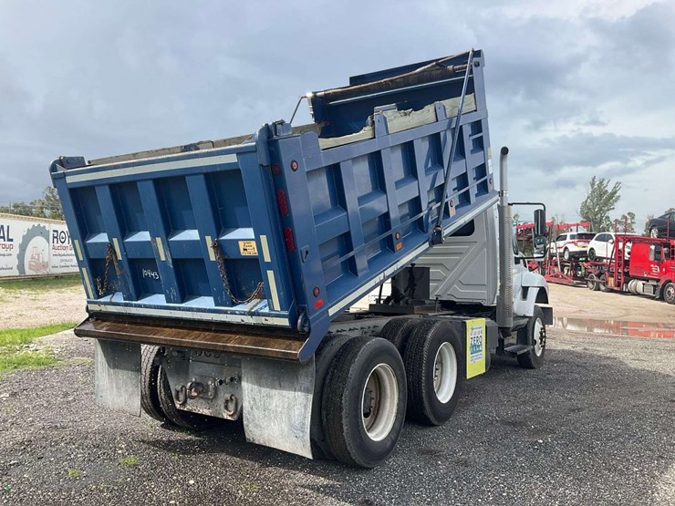 2018-international-workstar-7400-image-3