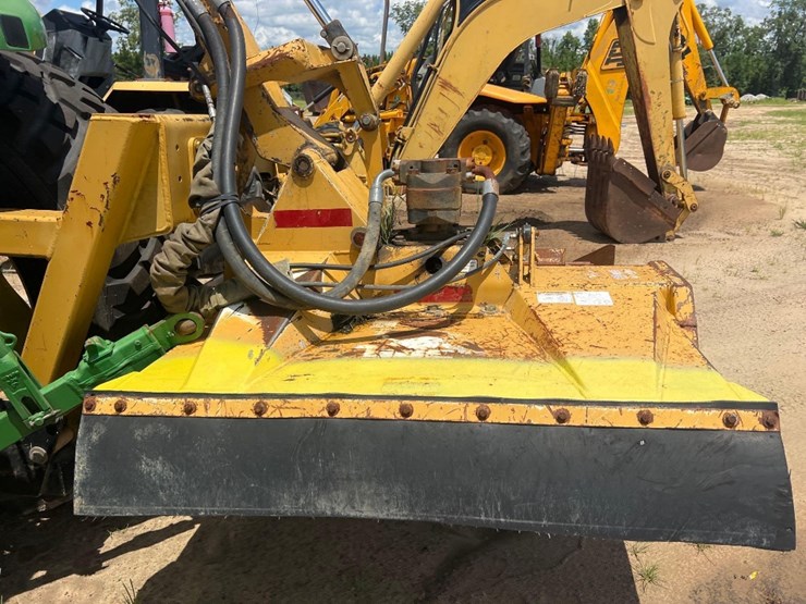 john-deere-6105d-image-16