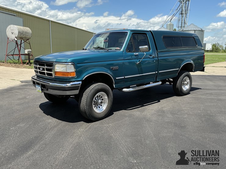 1996-ford-f350-xlt-image-1