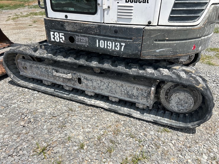 2017-bobcat-e85-image-18