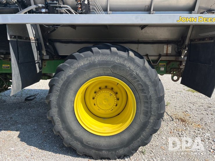 2019-john-deere-f4365-image-52