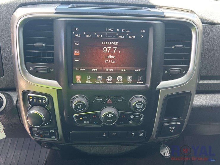 2017-dodge-ram-1500-image-17