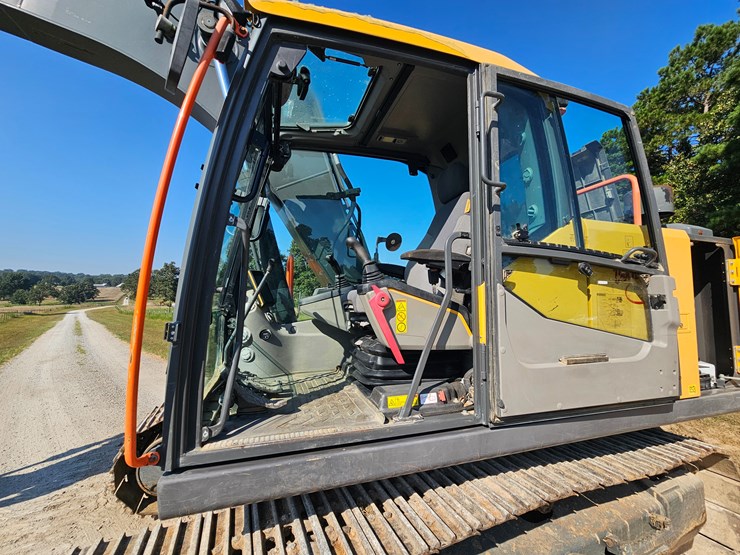 2018-volvo-ec160el-image-60