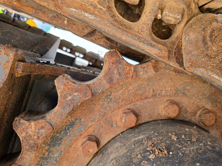 2014-case-cx145c-image-88
