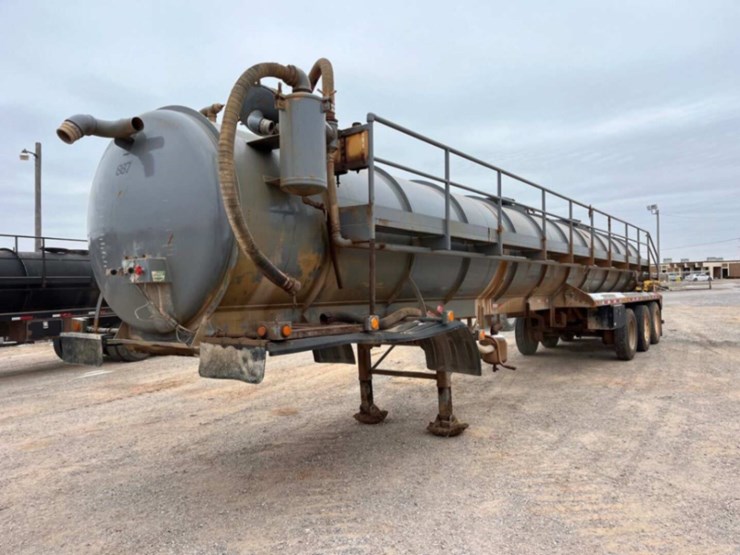 2014-galyean-vacuum-tank-image-1