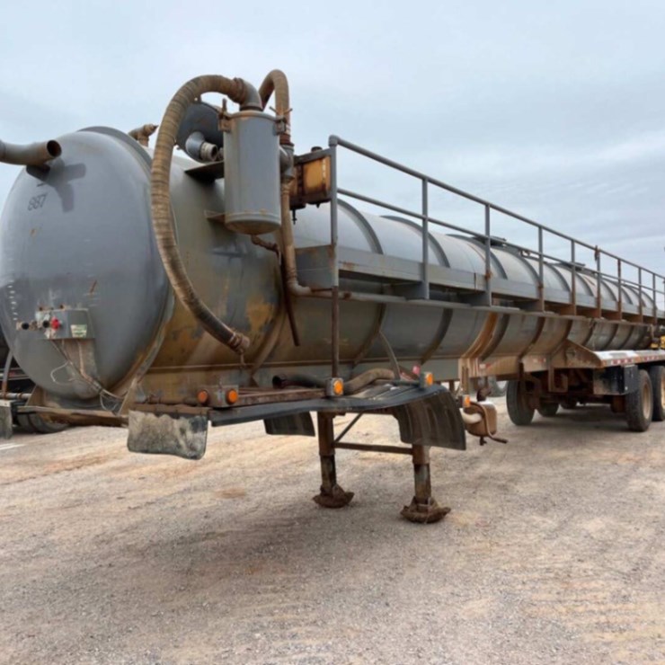 2014 GALYEAN VACUUM TANK