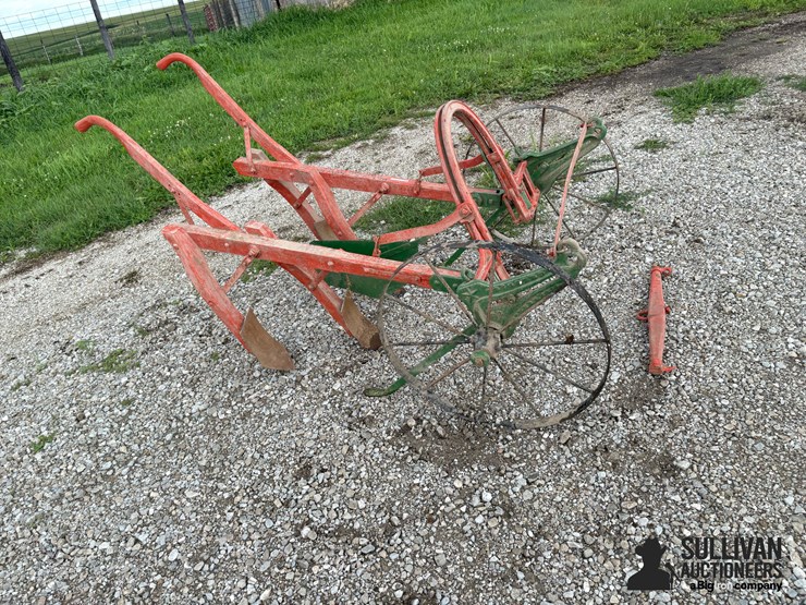 pattee-plow-co-one-row-cultivator-image-4
