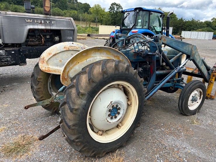 ford-4000-image-7