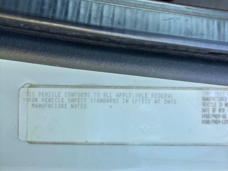 2011-freightliner-truck-(gp11247,-unit-115385)-image-76