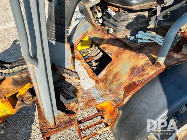 2014-wacker-neuson-wl36-image-27