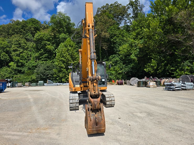 2014-case-cx145c-image-42