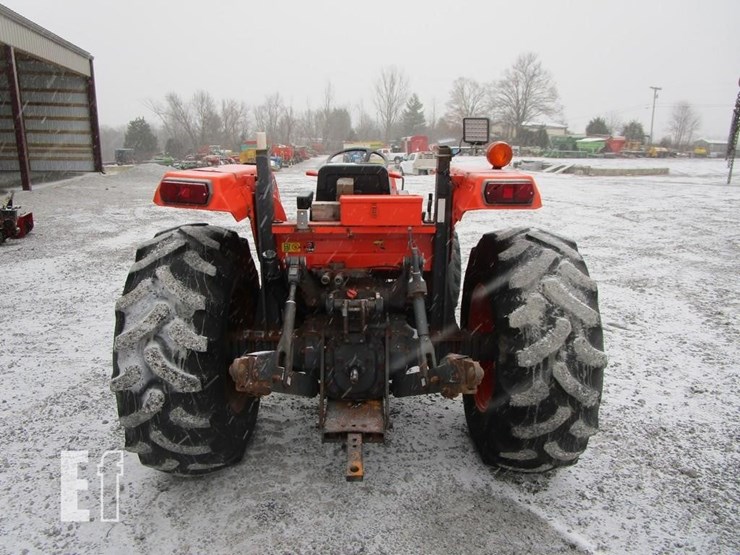 kubota-m8200-image-10