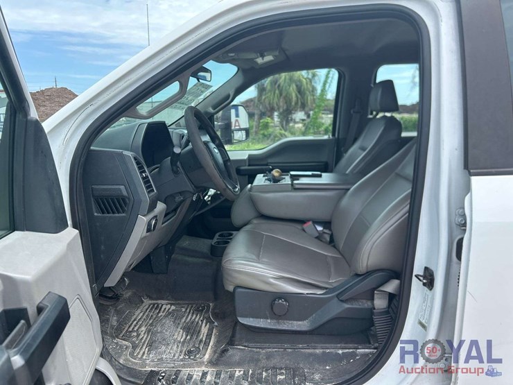 2017-ford-f450-image-8