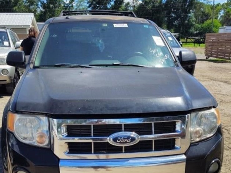 2008-ford-escape-image-2