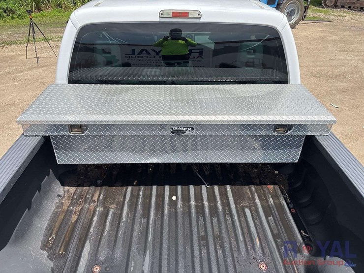 2015-ford-f250-image-24