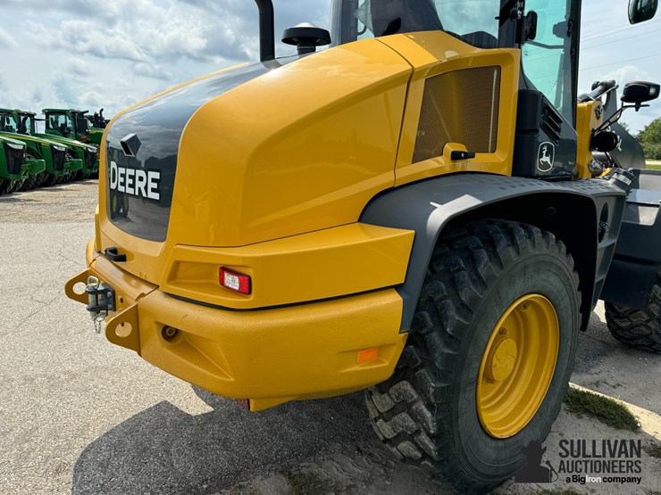 2019-deere-344l-image-18