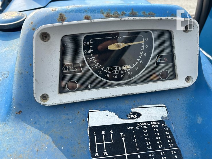 ford-5000-image-11