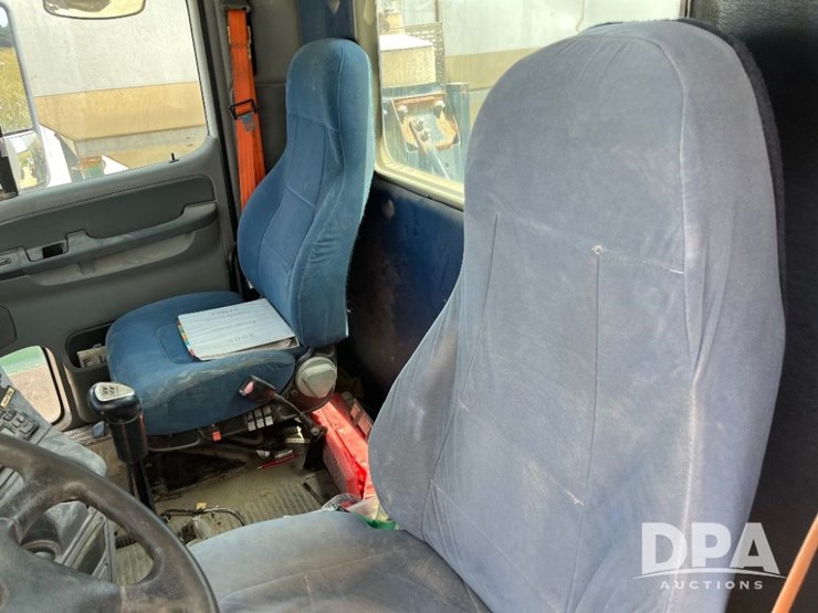 2009-freightliner-truck-(jn2397,-unit-277091)-image-50