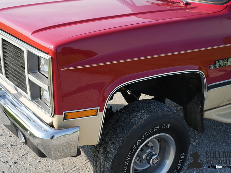 1984-gmc-sierra-1500-image-12