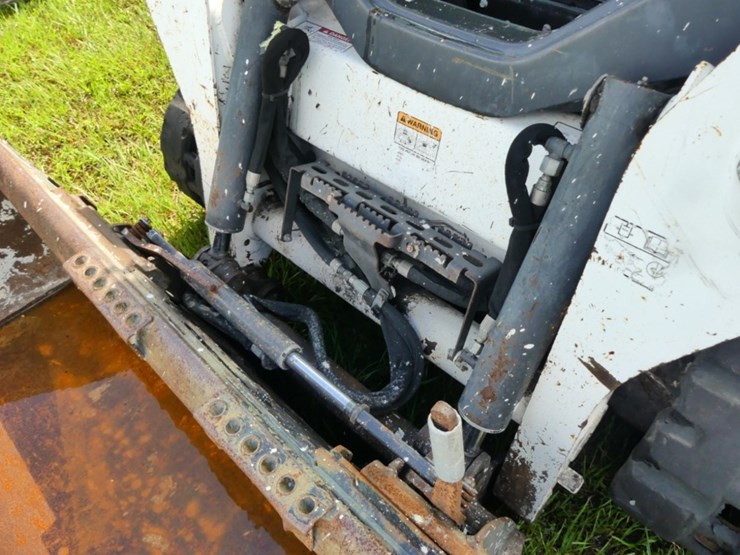 2018-bobcat-t595-image-11