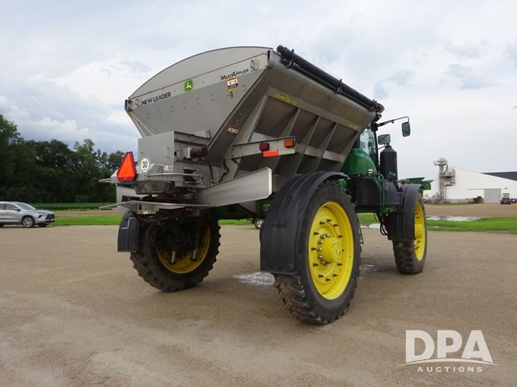 2016-john-deere-r4045-image-25