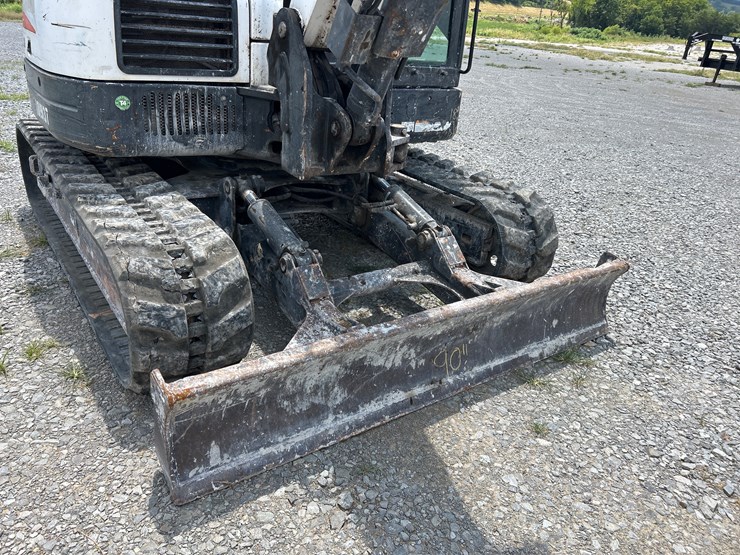 2017-bobcat-e85-image-13