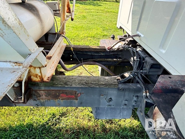 2000-sterling-dry-tender-truck-(gp11245,-unit-123831)-image-56