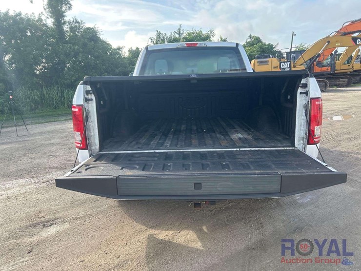 2017-ford-f150-image-23