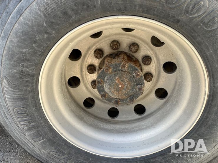 2009-freightliner-truck-(jn2397,-unit-277091)-image-33