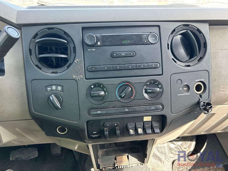 2008-ford-f350-image-15