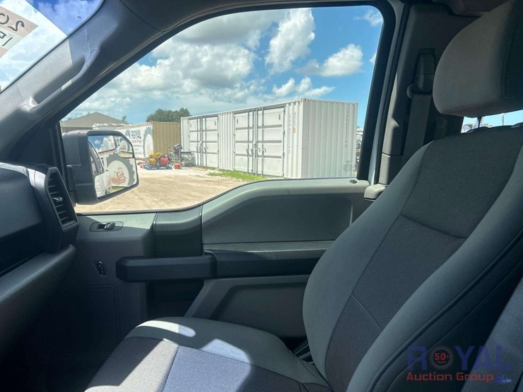 2017-ford-f150-image-11