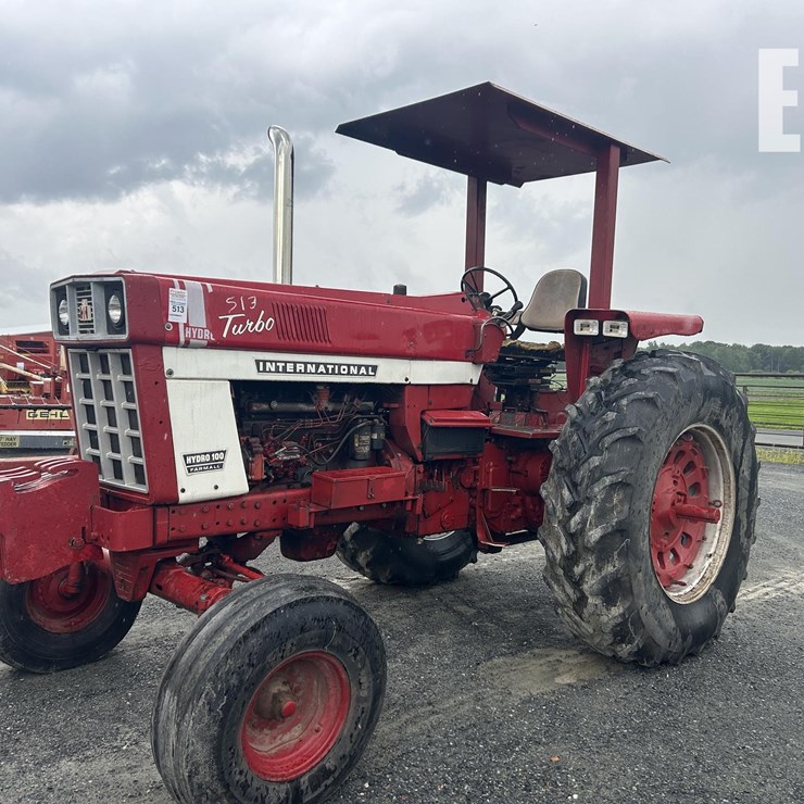 1974 INTERNATIONAL 100 HYDRO