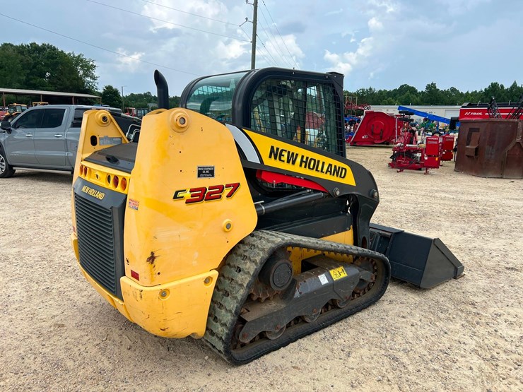 2021-new-holland-c327-image-3