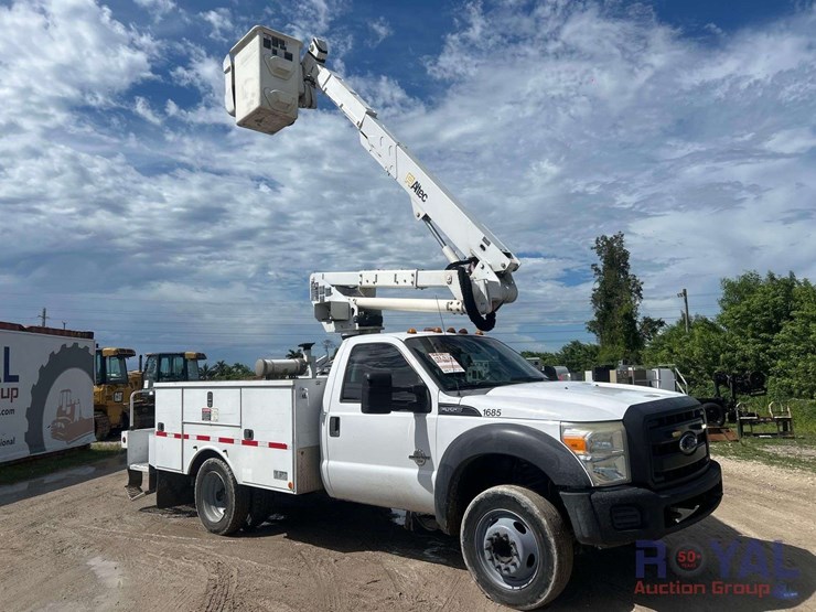 2014-ford-f550-image-2