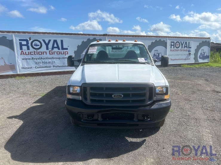 2004-ford-f350-image-27