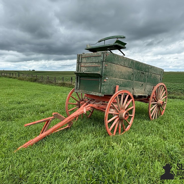 Triple Box Wooden Wheel Wagon
