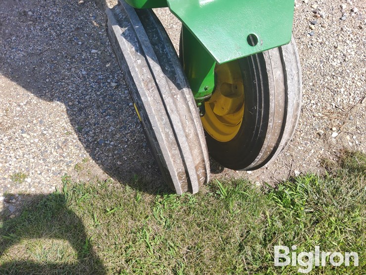1952-john-deere-a-image-13
