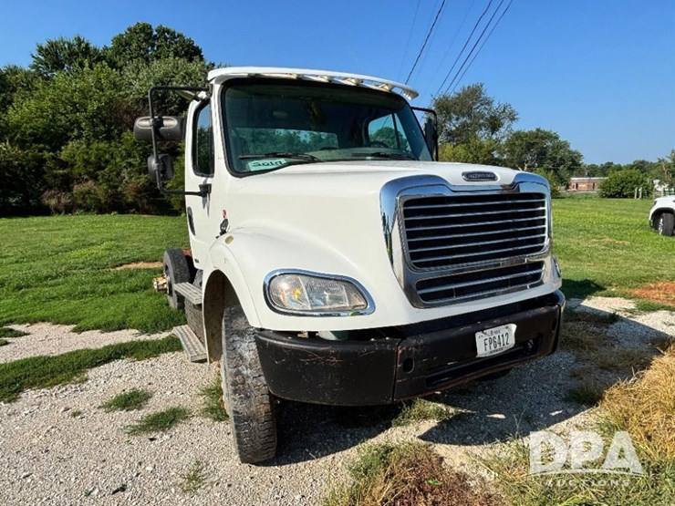2011-freightliner-truck-(gp11247,-unit-115385)-image-16