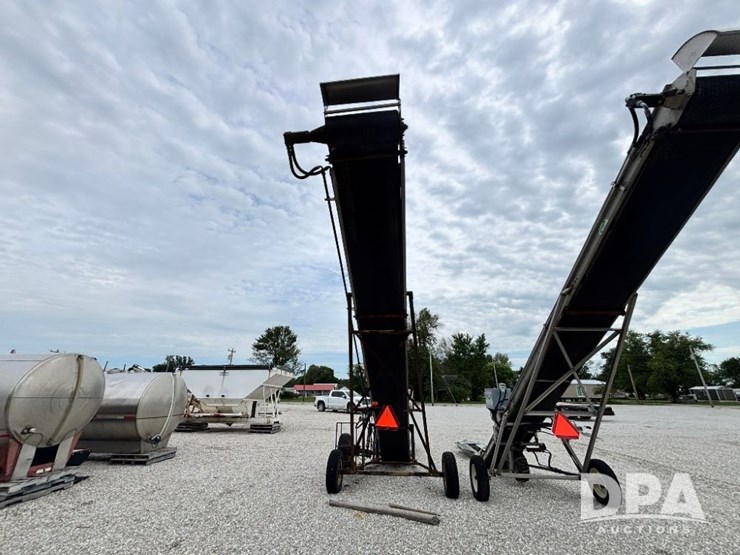 adams-field-loader-conveyor-(gp11155,-unit-35374)-image-11