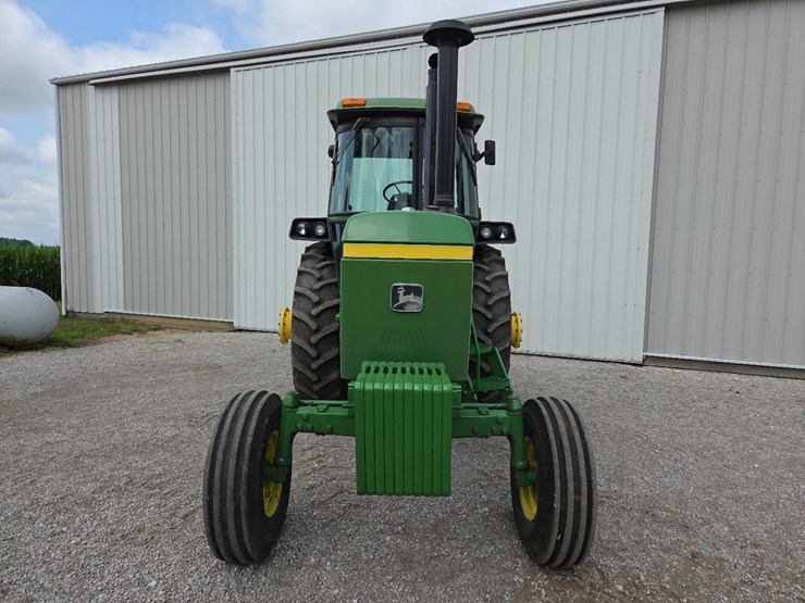 john-deere-4430-image-4