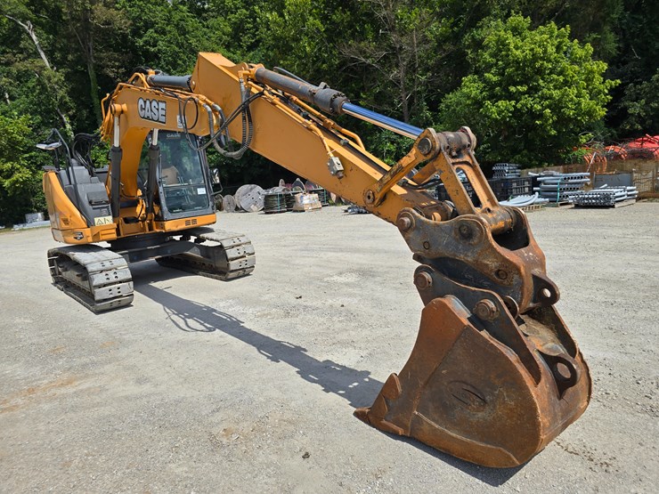 2014-case-cx145c-image-64