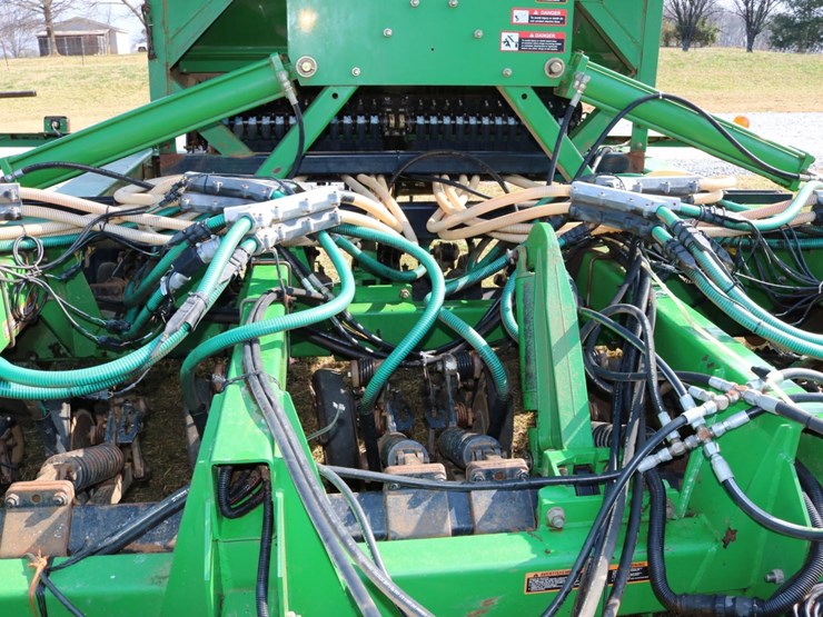 2000-john-deere-1860-image-7