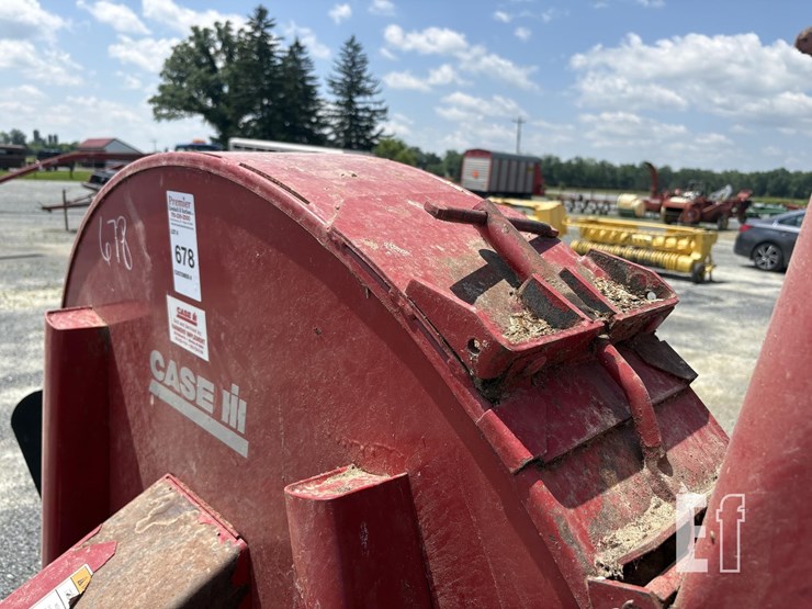 2002-case-ih-600-image-10