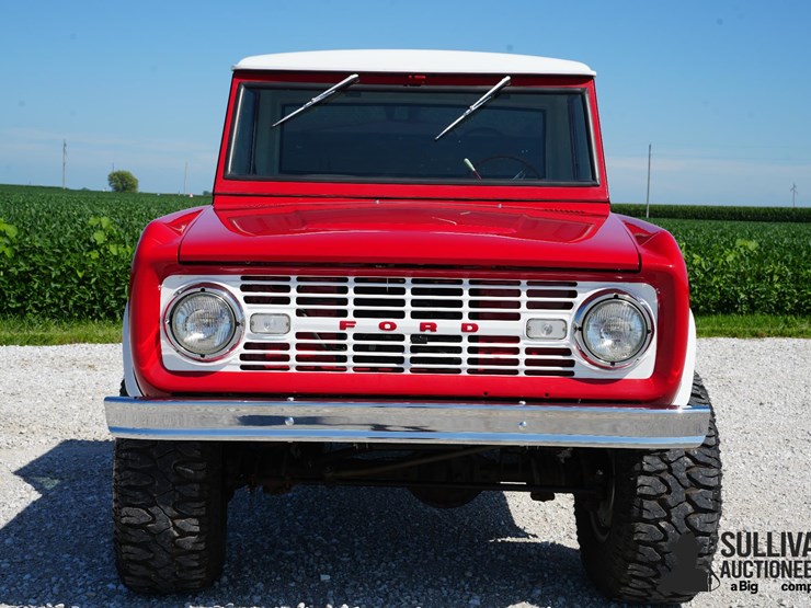 1967-ford-bronco-sport-image-2