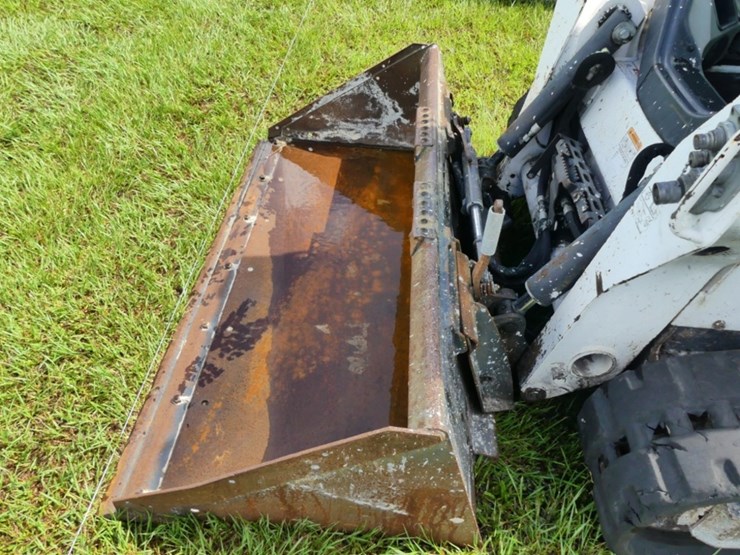 2018-bobcat-t595-image-10