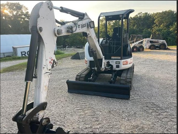 2005-bobcat-430-image-1